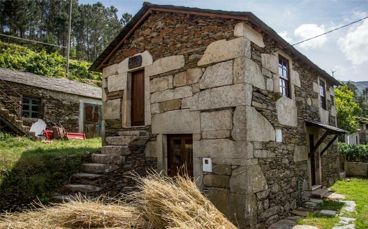 Casa Da Leira Pereira Villa Cabreiros Exterior photo